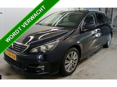 Peugeot 308 SW 1.5 HDi 131PK Premium / Panoramadak / Navigatie / Pdc+camera / Airco-ecc. / Lmv. /