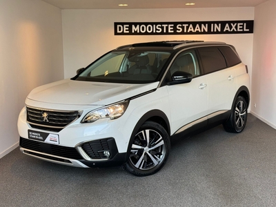 PEUGEOT 5008 1.2 PureTech Allure