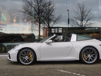 Porsche 911 992 3.0 Carrera 4S Targa GERESERVEERD