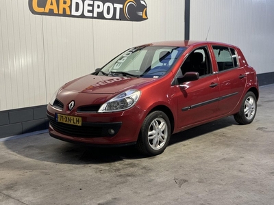 Renault Clio 1.2-16V Business Line