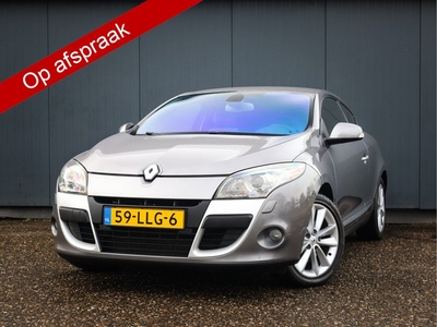 Renault Mégane Coupe 2.0 TCe Privilège (180PK), Renault-Dealer-Onderh., Navigatie, Leer, Stoelverwarming, Parkeersensoren-V+A, Keyless-Entry/Start, Airco/Climate-Control, Cruise-Control, Spiegel-Pakket, Licht-Zicht-Pakket, LM.-Velgen-17Inch,