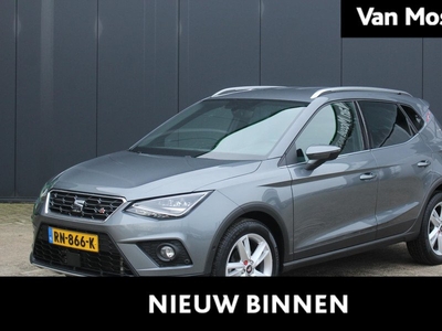 SEAT Arona 1.0 TSI FR 116Pk Launch Edition | Navigatie | Carplay | Parkeersensoren Voor & Achter | Climate Control & Cruise Control | Draadloze Telefoonlader | Automatische Verlichting & Regensensoren |