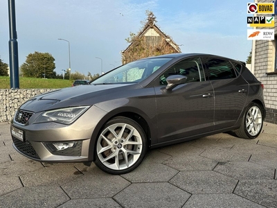 Seat Leon 1.8 TSI FR|Pano|Half leder|18''|PDC|Navi|Clima|StoelV|AUT7