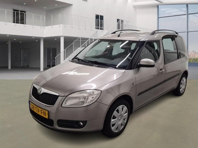 Skoda Roomster 1.6-16V Style