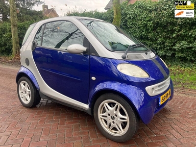 Smart City-coupé Smart & pure VOL-AUTOMAAT met Airco!