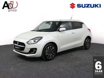 Suzuki Swift 1.2 Style Smart Hybrid | Climate control | Cruise control adaptive | Navigatie | Camera | Parkeersensoren | Stoelverwarming |