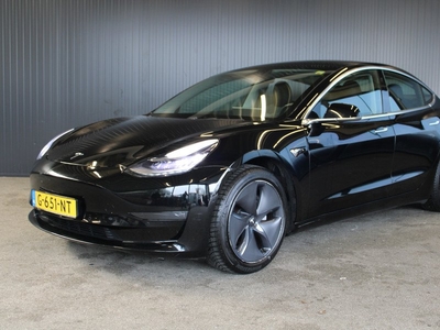 Tesla Model 3 Long Range 75 kWh - € 17.300,- NETTO! - FSD Autopilot - Pano - Camera - Leder