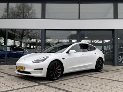 Tesla Model 3 Performance AWD 462ps Panarama Leder Navi Camera