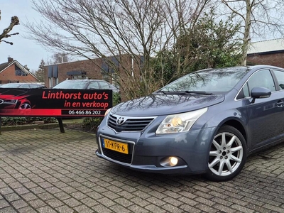 Toyota Avensis Wagon 2.2 D-4D Panoramic Business Special, stationcar, bj 2010