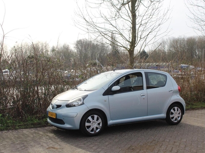 Toyota Aygo 1.0-12V E KOPPELING AIRCO, hatchback, bj 2008