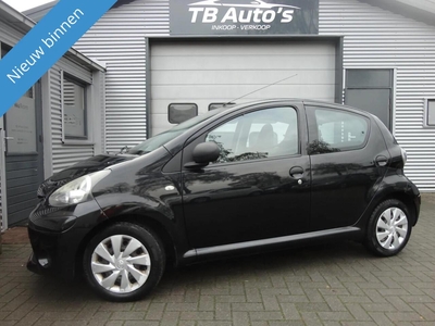 Toyota Aygo 1.0 VVT-i Comfort, hatchback, bj 2012