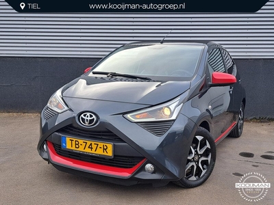 Toyota Aygo 1.0 VVT-i x-first Cabrio Open Dak!, Lichtmetalen velgen, Apple Carplay & Android auto, Achteruitrijcamera, Nieuw geleverd, volledige onderhoudshistorie