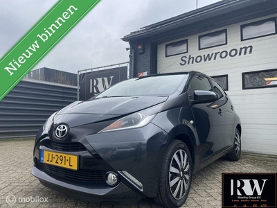 Toyota Aygo 1.0 VVT-i x-sport, airco, navi, camera!