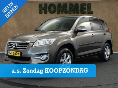 Toyota RAV4 2.0 VVTi Dynamic 2.000KG TREKGEWICHT - 4 NIEUW BANDEN! - TREKHAAK - CLIMATE CONTROL - CRUISE CONTROL