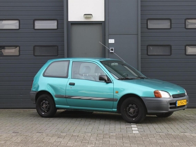 Toyota Starlet 1.3-16V e APK 20-02-2025, oldtimer, bj 1998