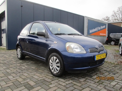 Toyota Yaris 1.0-16V VVT-i Sol APK21-3-2025, hatchback, bj 1999