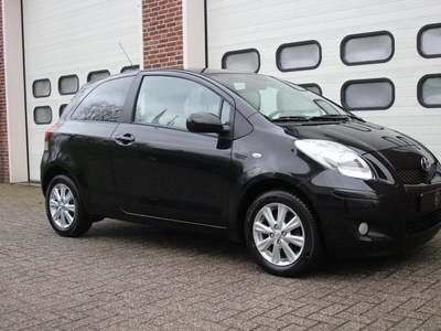 Toyota Yaris 1.3 VVTi Aspiration 3-Drs * Automaat / Clima / Keyless *