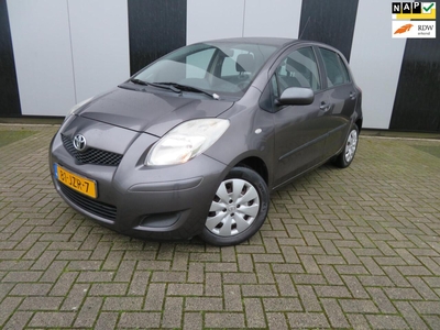 Toyota Yaris 1.3 VVTi Aspiration, hatchback, bj 2009