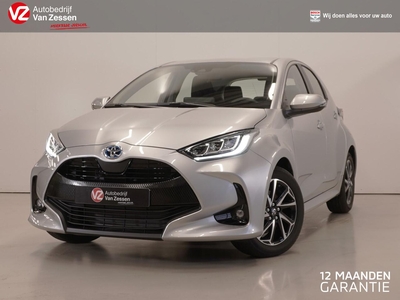 Toyota Yaris 1.5 Hybrid Dynamic | Navigatie | Uit voorraad leverbaar | Achteruitrijcamera |, hatchback, bj 2023