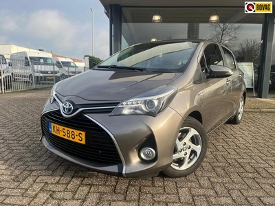 Toyota Yaris 1.5 Hybrid Trend|Navigatie|Trekhaak, hatchback, bj 2016