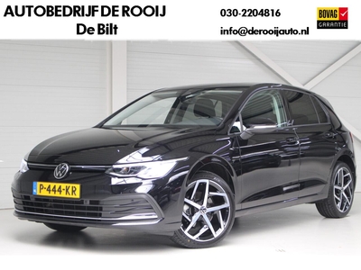 Volkswagen Golf 1.0 TSI Active Navigatie | Led | Parkeersensoren | 18 Lichtmetalen velgen ., hatchback, bj 2021