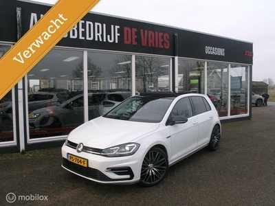 Volkswagen Golf 1.0 TSI R-Line 19Inch/Pano/Virtual/ACC/LED/NAP