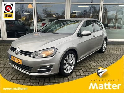 Volkswagen Golf 1.2 TSI Business Edition Camera | Massagestoel