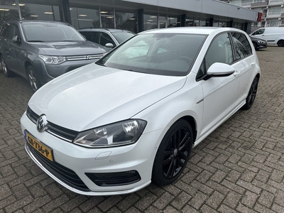 Volkswagen Golf 1.2 TSI Easyline 17'lmv Parelmoerwit Pdc Cruise Klima