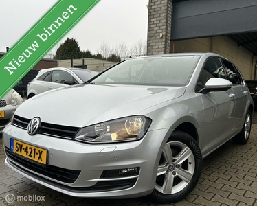 Volkswagen Golf 1.2 TSI Highline / Navi / Stoel.verw / N.A.P