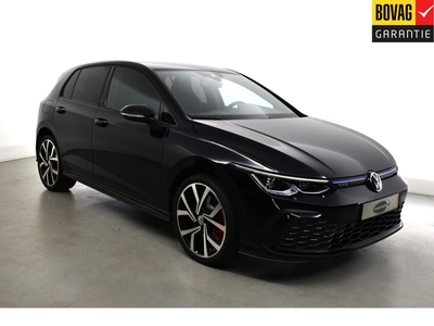 Volkswagen Golf 1.4 GTE/ R-Line 245pk 24dKM Privacyglas, Stuurverwarming , IQ Lights ,19, Matrix, Carplay, hatchback, bj 2021