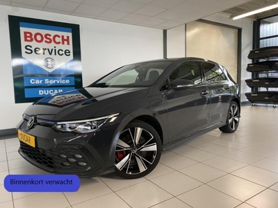 Volkswagen Golf 1.4 eHybrid GTE Panorama dak | trekhaak | mistlicht voor, hatchback, bj 2021