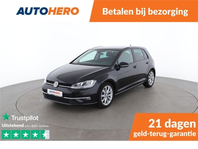 Volkswagen Golf 1.5 TSI IQ.DRIVE 150PK | MG92517 | Navi | Parkeerassistent | Adaptive Cruise | Achteruitrijcamera | DAB | Climate | Lichtmetaal |, hatchback, bj 2020