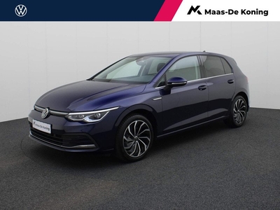 Volkswagen Golf 1.5eTSI/150PK Style DSG · Navigatie · Parkeersensoren + camera · Stoel-/stuurverwarming