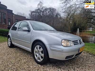 Volkswagen Golf 1.6 Sportline AUTOMAAT/airco/CRUISE, hatchback, bj 2003