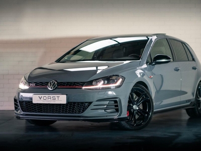 Volkswagen Golf 2.0 TSI GTI TCR Pano DSG Bearlock