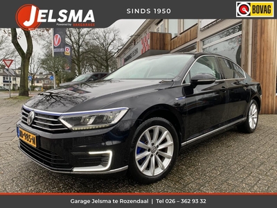 Volkswagen Passat GTE Connected Series Aut. Trekhaak | Navi | Carplay | Pdc, sedan, bj 2016