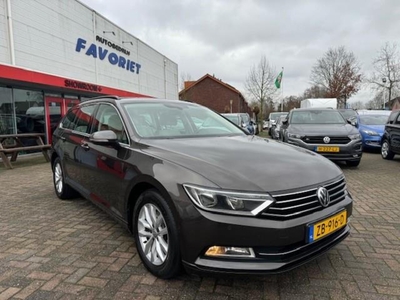 Volkswagen Passat Variant 2.0TDI/150PK/COMFORT/NAV/CAM/THAAK, stationcar, bj 2015