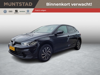 Volkswagen Polo 1.0 TSI 95 PK Life | Apple CarPlay | Navigatie | Adaptive Cruise | Airco | DAB | Getint Glas |, hatchback, bj 2022