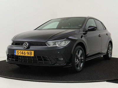 Volkswagen Polo 1.0 TSI R-Line | Stoelverwarming | Achteruitrijcamera | Keyless | Navigatie | Adaptieve Cruise control | Draadloze telefoonlader | Digital cockpi, hatchback, bj 2023