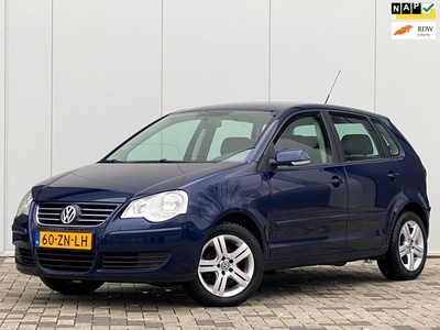 Volkswagen Polo 1.2 Optive 5 DEURS AIRCO NAP IN PERFECT CONDITIE