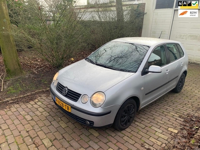 Volkswagen Polo 1.4 5 deurs e apk, overige, bj 2005