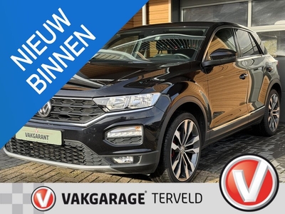 Volkswagen T-Roc 1.5 TSI Sport,Navi,Camera,Trekh,App,Stoelverw