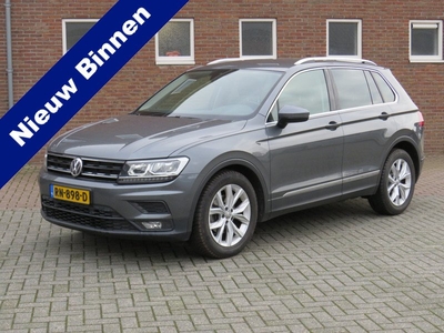 Volkswagen Tiguan 1.4 TSI 150Pk ACT Comfortline Business * Rijklaarprijs incl. garantie * Trekhaak / Navigatie / Parkeersensoren / Led Koplampen