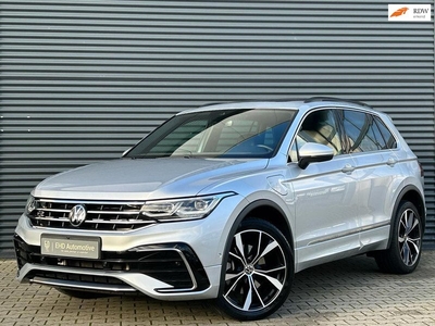 Volkswagen Tiguan 1.4 TSI eHybrid R-Line | Pano | Matrix | Navi | 20'' | Fabrieksgarantie