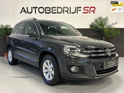 Volkswagen Tiguan 1.4 TSI Sport&Style! Achteruitrijcamera! Navigatie! Parkeersensoren! Vol opties!