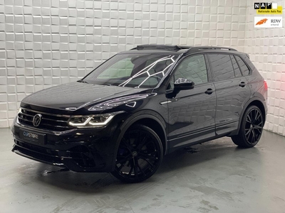 Volkswagen Tiguan 2.0 TSI R 320PK AKRAPOVIC PANO LEER VOL