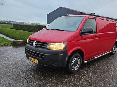 Volkswagen Transporter 2.0 TDI L2H1/ airco/ bj 2015/ EURO 5