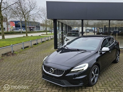 Volvo V40 1.5 T3 R-Design