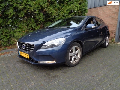 Volvo V40 1.6 D2 R-Design