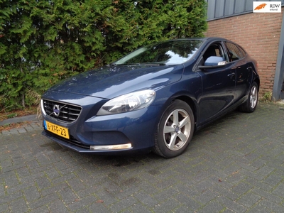 Volvo V40 1.6 D2 R-Design, hatchback, bj 2013